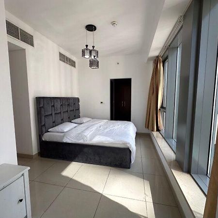 Downtown Apartments With Fountain And Burj Khalifa View 迪拜 外观 照片
